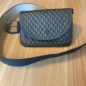 Belt purse black and silver gray